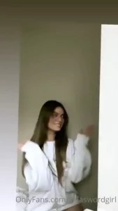 Dm me i m available all night new video coming tomorrow