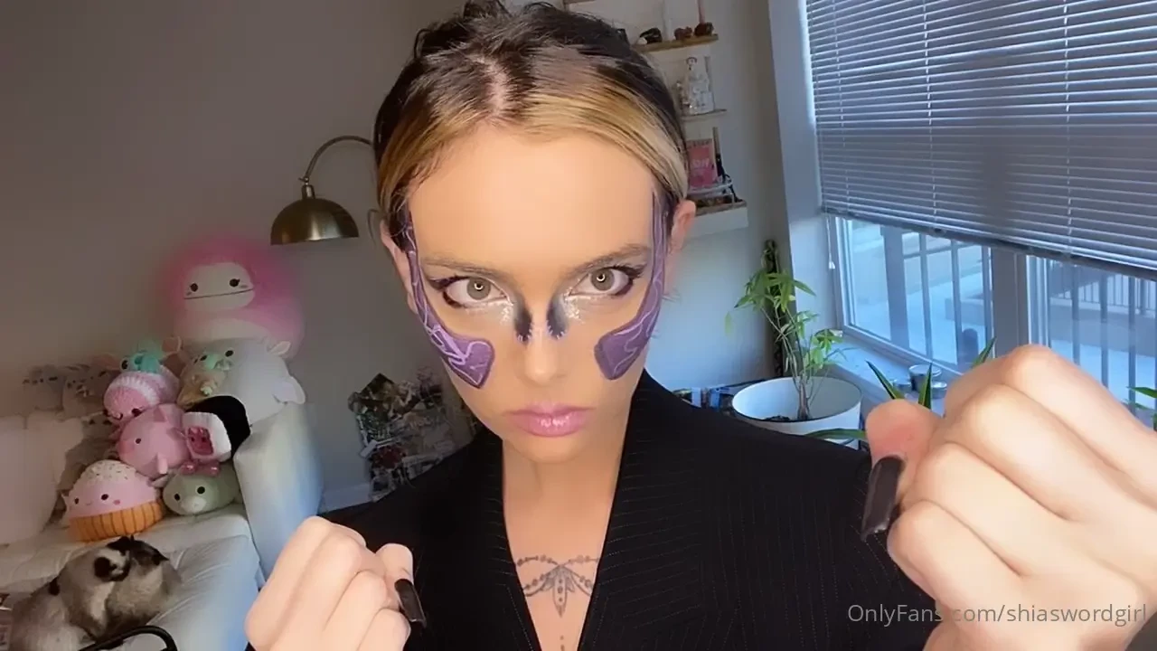 Slicing down heaven s door this monday with all the chaos among us i 