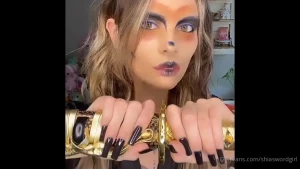 I m back and slicier than ever there s a slicing-surprise at the end