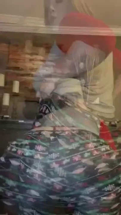 Who up horny and ready for my ass 