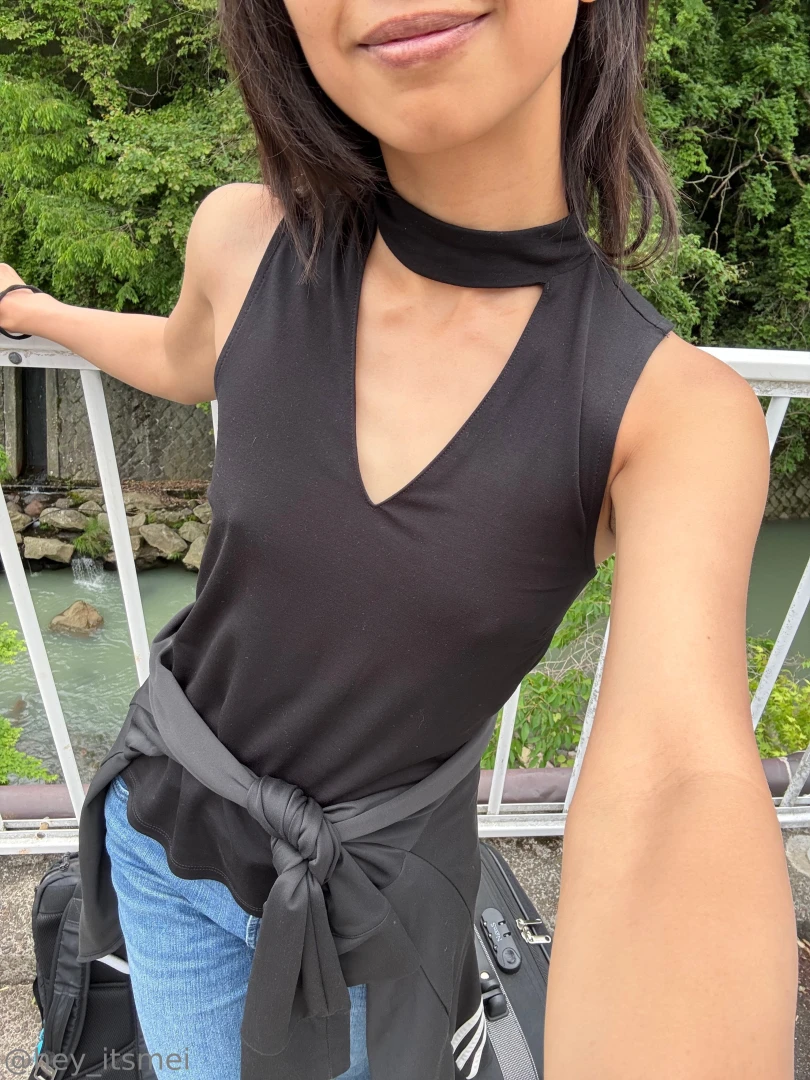 Going braless more and more 