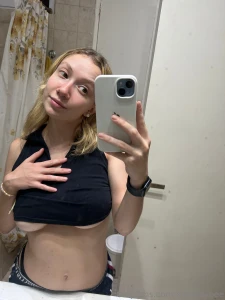 Underboob or sideboob part 1