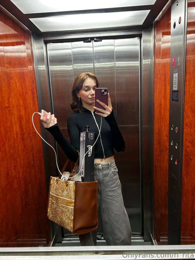 First i ran to the store for new devices for my photos to please you 