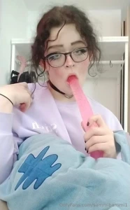 Photoshoot from a while ago xx ps as i just made this im going to be part 7