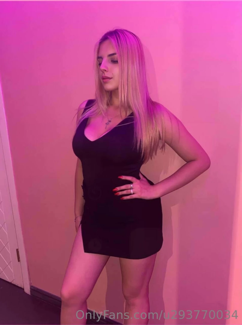 You wouldn t be embarrassed to walk up and talk to confident beauty in 