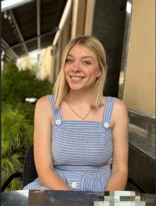 Free subscription this juicy hot student evayaskrava has a very deep part 1042