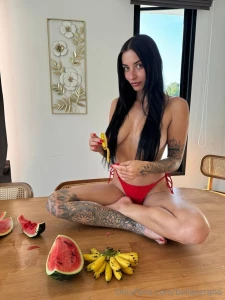 Starting the day with something sweet and juicy - watermelon and part 4