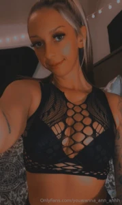 Feeling a late night photo shoot message me if you wanna see more part 1