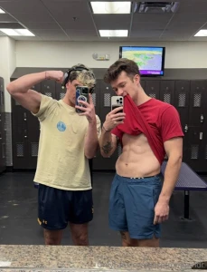 Who wants to see a kinky gym vid