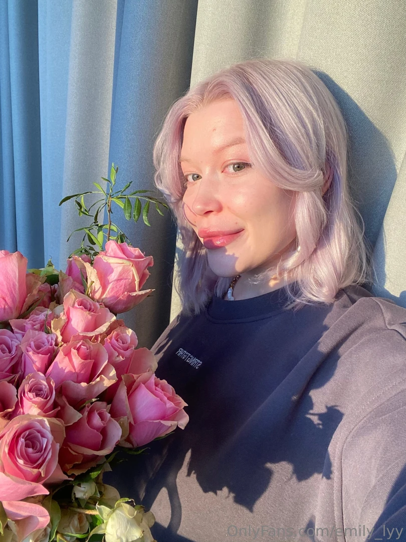 I love getting flowers as a gift do you think flowers are a waste of part 1 