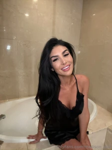 Too hot to behave part 3