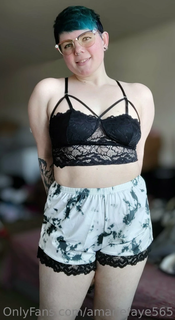 Have a freebie on me what do you want to see from this set part 2 