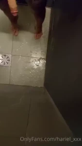 Wanna take a shower with me at the gym more 5 minutes of v deo on chat part 1