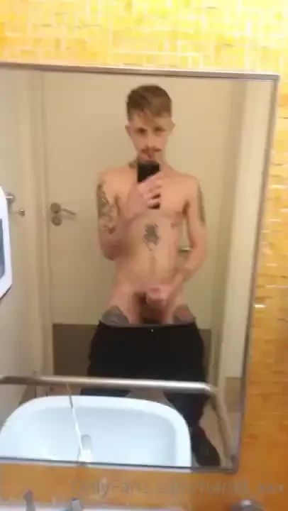 I was on my break at work so i wanted to relax public bathroom 