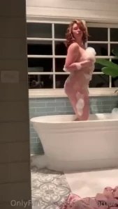 I love baths if you are new here you can request longer videos part 1