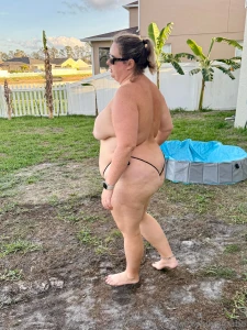 Happy humpday got some time outside today wearing just my tiny bikini part 2