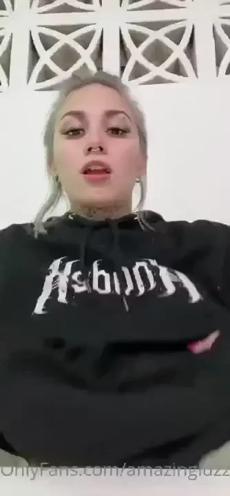 Sexier without nipple piercings 