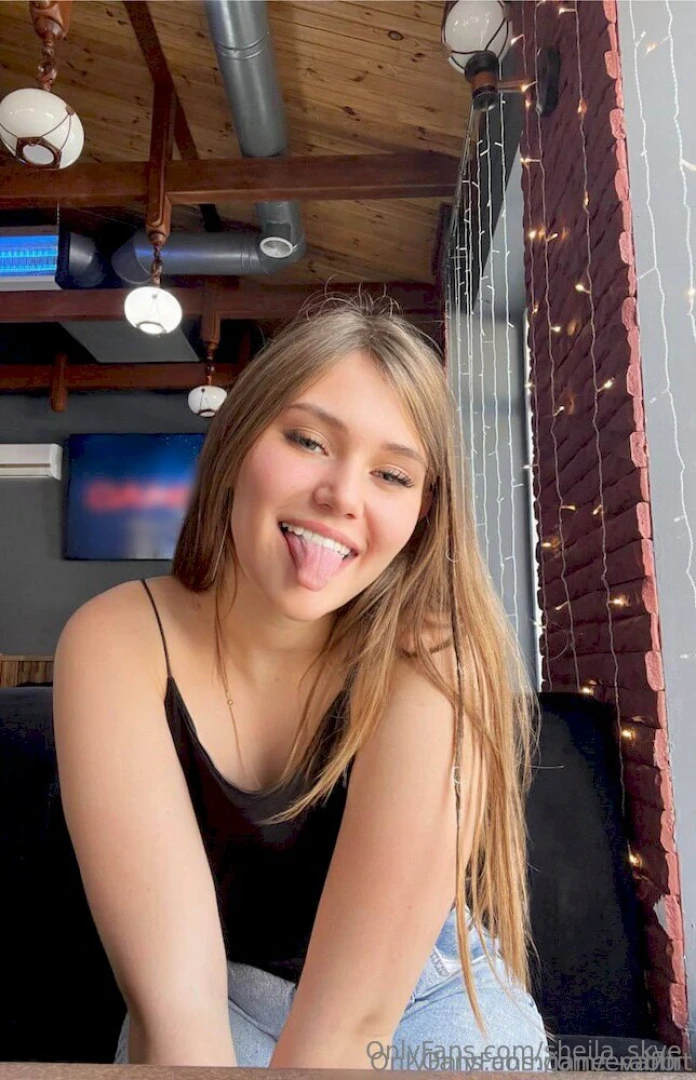 Do you want to cum look at her jane_rabbit wants to see your cock she part 546 