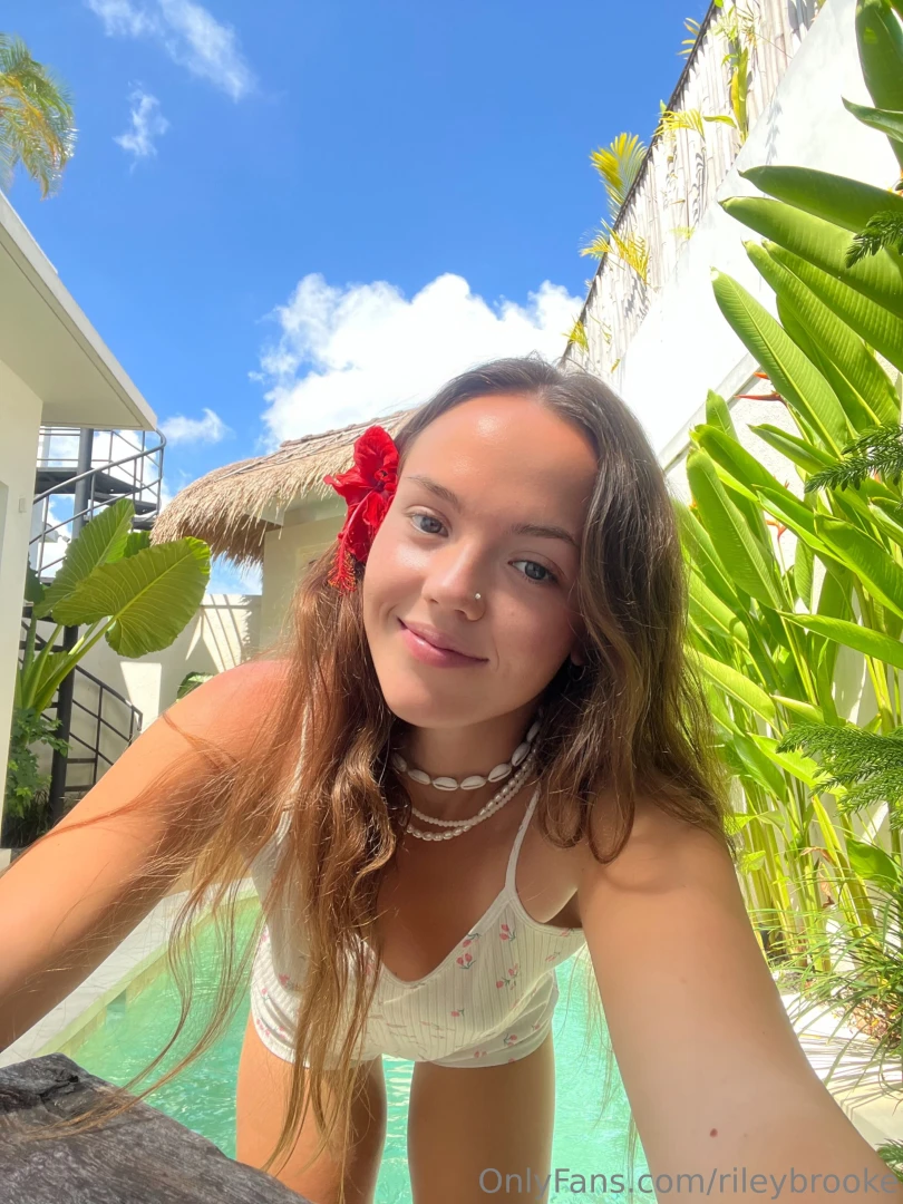 Soaking up the sun and thinking about you part 2 
