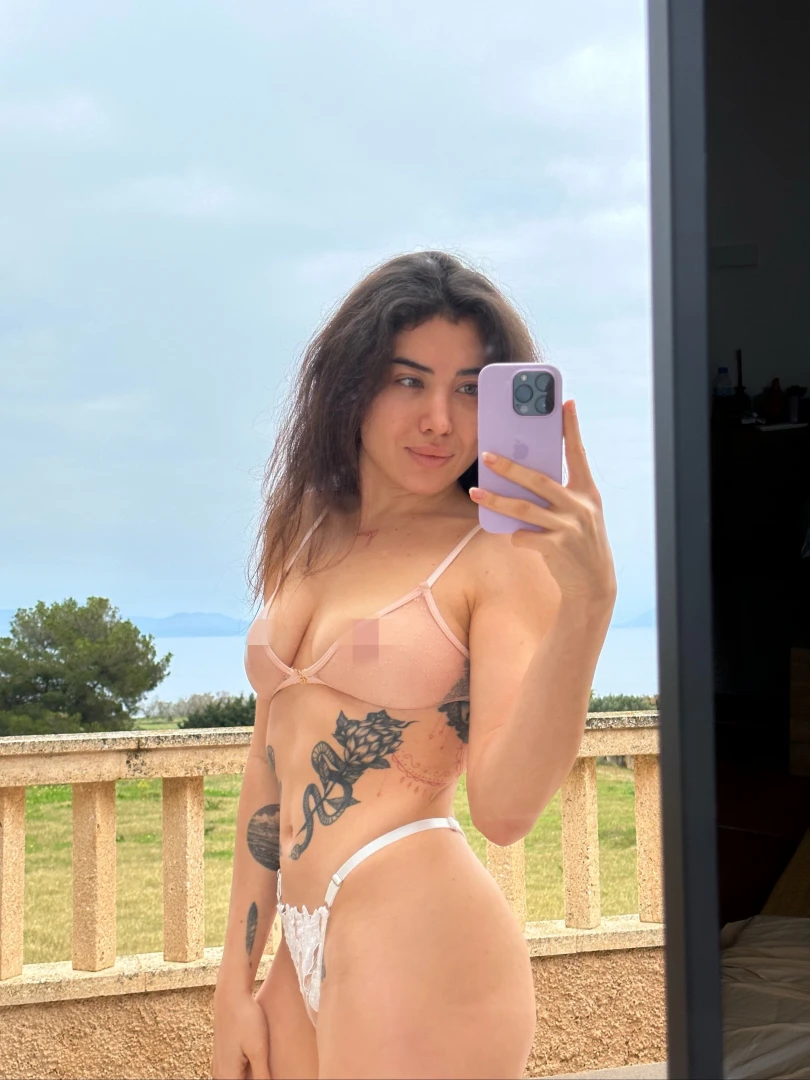 Just lace and infinity behind me part 1 