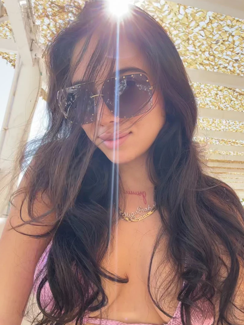 The sun s hot but not as hot as your eyes on me part 3 