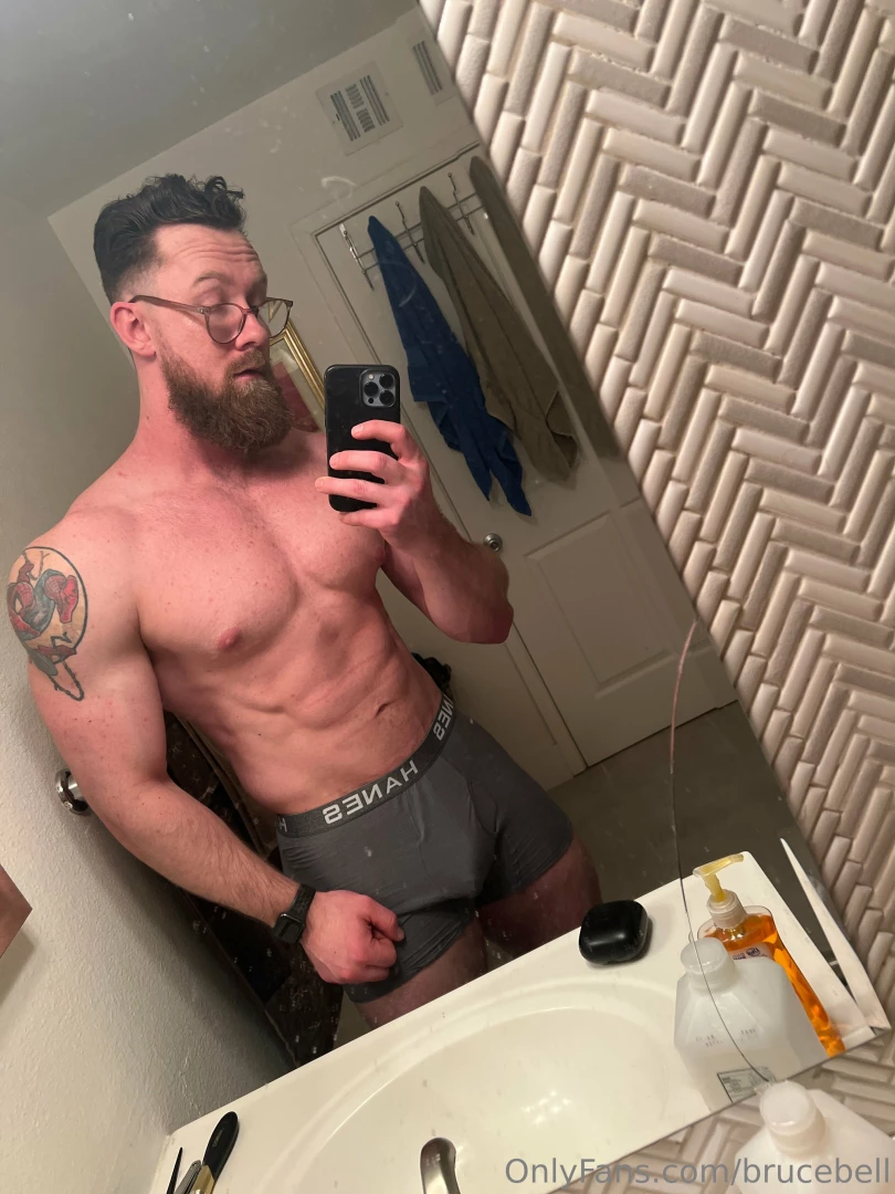 Another live stream at 10 pm mst cum in here you don t wanna miss it 