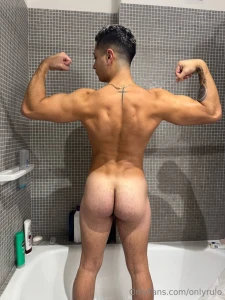 En el chat tengo mucho m s para hacerte correr todo el d a