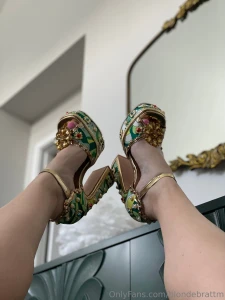 Clubbing no baby we re going to high tea at versailles part 2