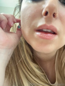 I deserve a hand necklace tonight when i get home