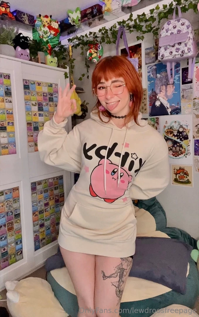 Do you like cute girls with naughty secrets 