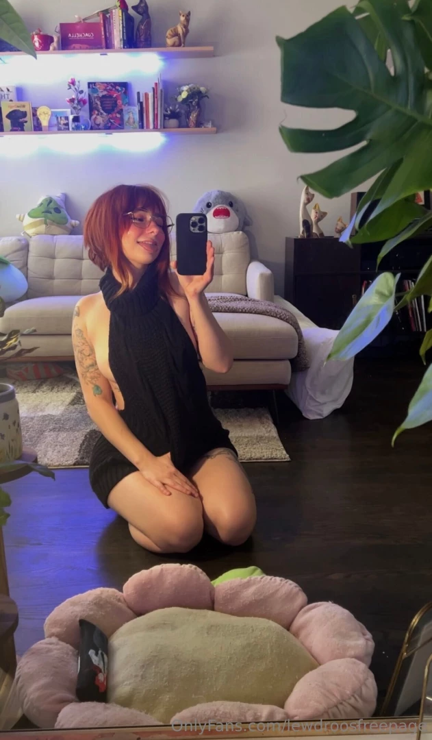 What do you think of girls with short hair 