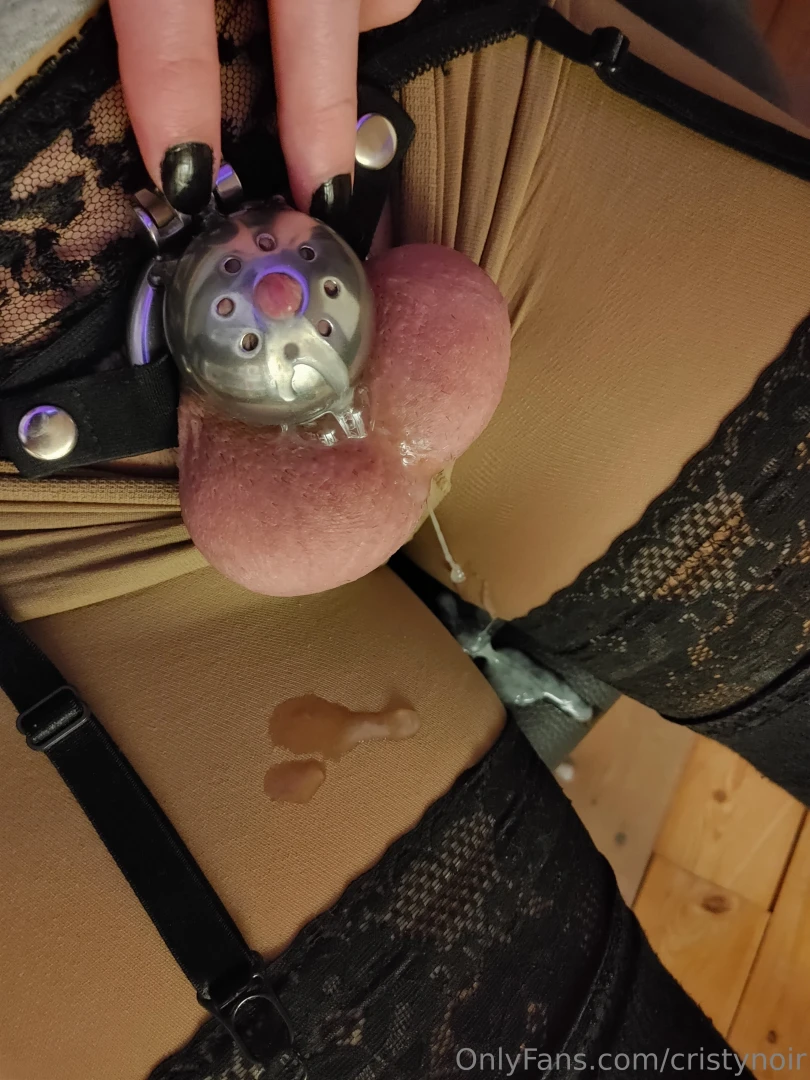 Untill i explode in my panties o 