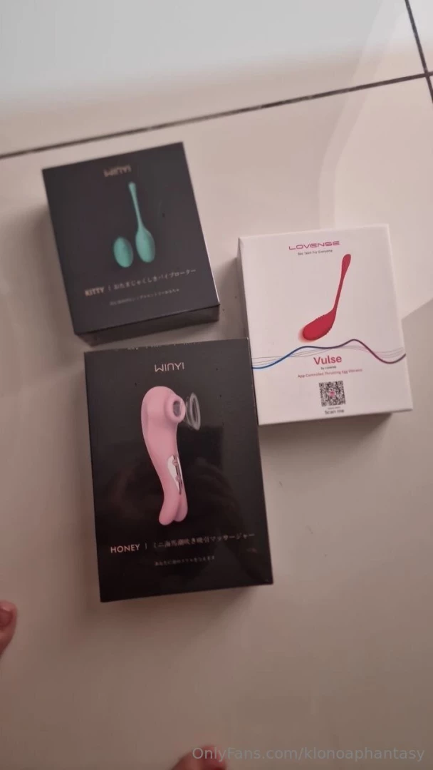 Yayy i found the cutest lil toys i need to try out each one s about 50 