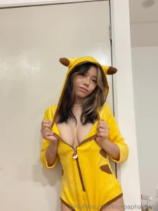 Kiss me or leave me alone