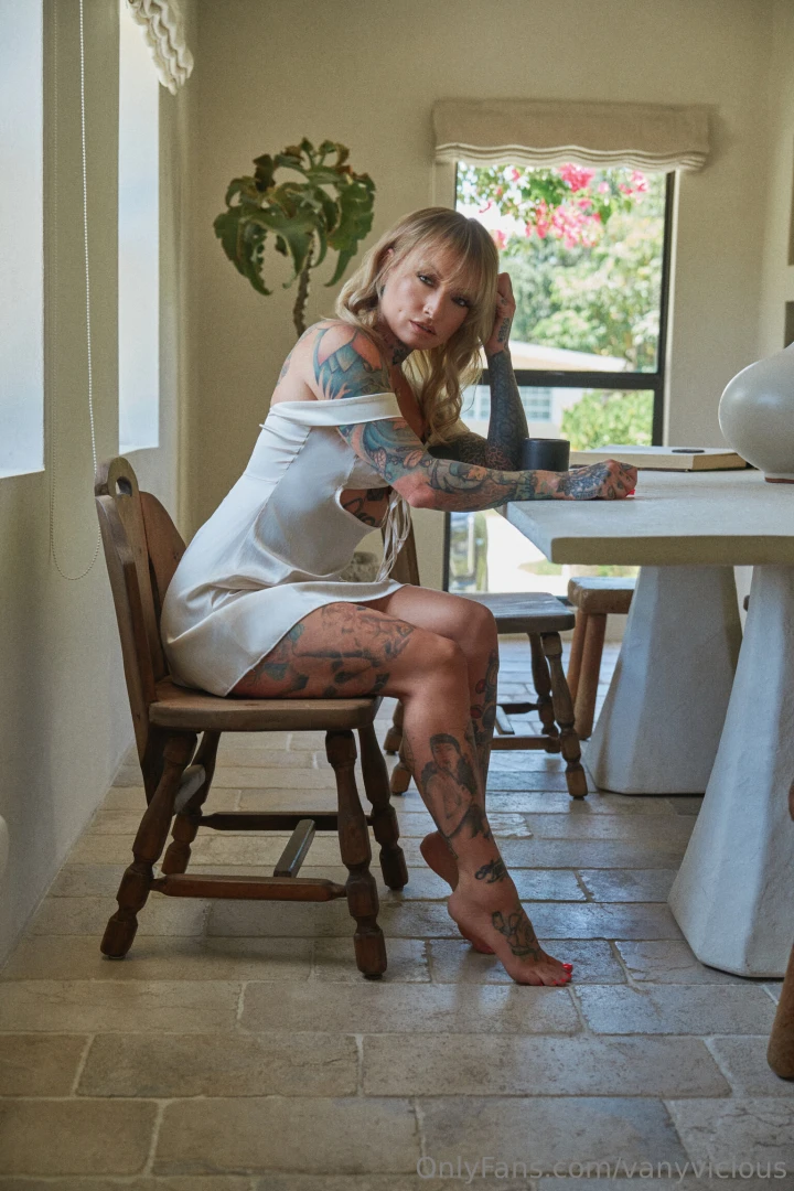 Do i look like a little angel 