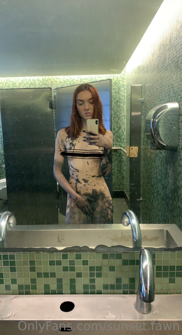 Some bts nudes from a really spicy shoot i did really excited to get 