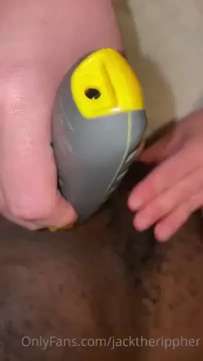 Would you ever let someone shave your pubes 