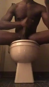 Fully unedited 9 minutes being sent via dm today