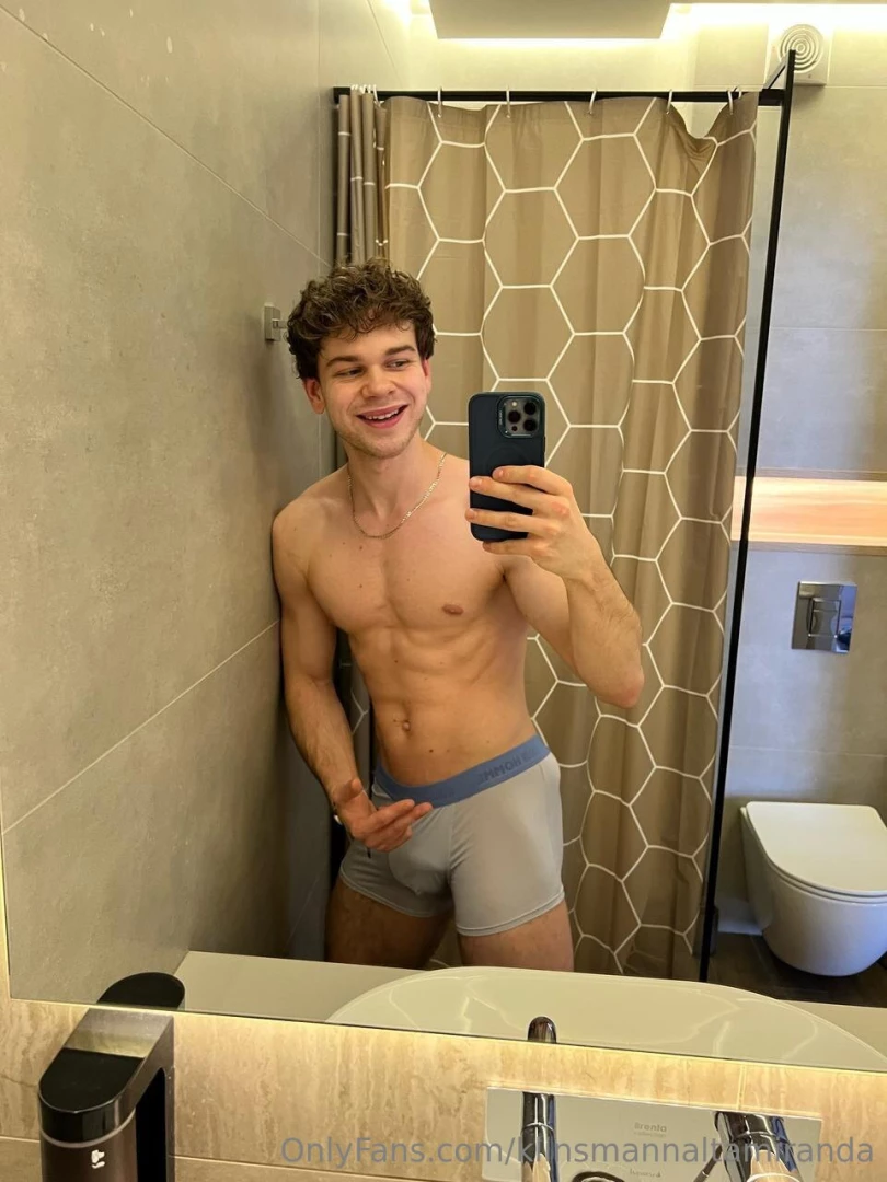 Do you like athletic guys fitness model kiri on his page you will see 