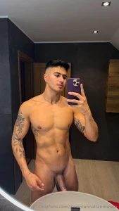 Ad i should i collab with nicolasnovoa 65 3 50 vip page nicolasnovoa part 1