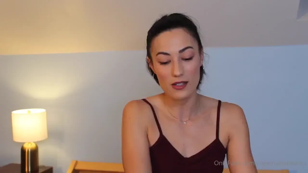 This song played on my spotify and it reminded of how much i loved 