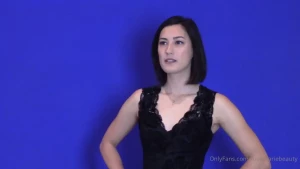 Here s some footage from a cold-reading class cold-reading means you
