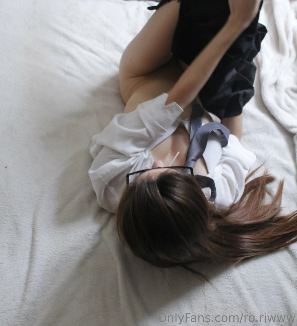 Alguna vez has querido cogerte a tu sucia secretaria 