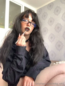 If you make me wet i ll make you weak