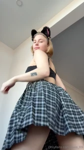 lexia_691 - Which of these skirts accentuates my figure better i m thinking of part 1 