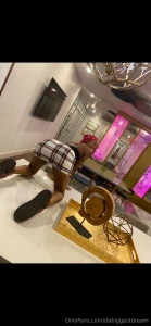 Cumm here daddy cum see what i m doing up here bigpassplay