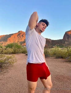 Nice afternoon hike today join me next time