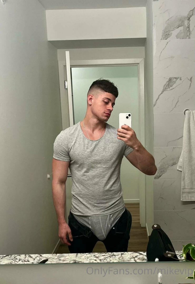 Can i take you to dinner tip if you d be my dessert 