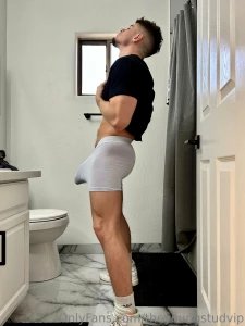 Press the if you d get on your knees for daddy