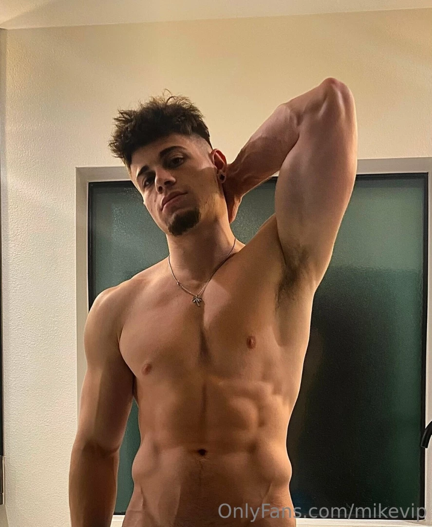 Such a hard sweaty workout tonight ready for bed but need a cuddle 